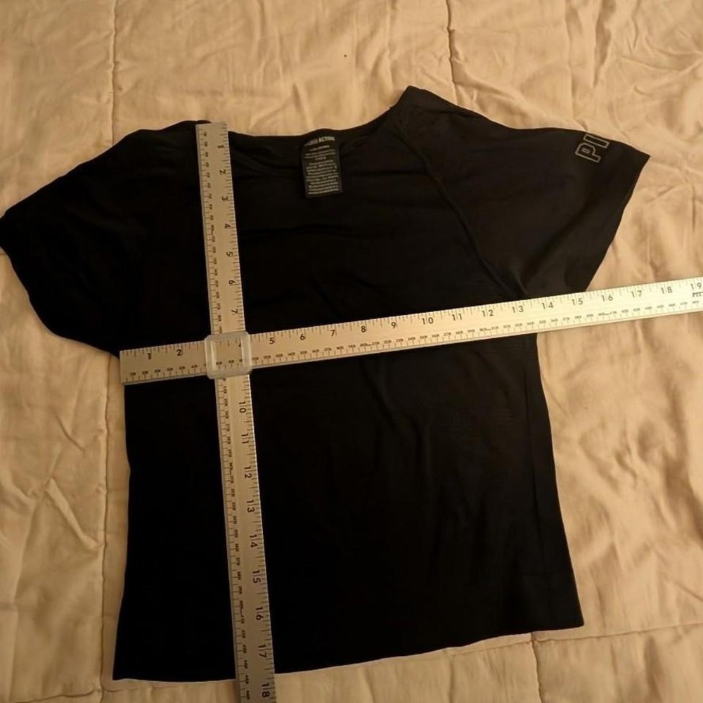 Pink Victoria's Secret y2k stretch athletic top with chest support pattern large - Picture 4 of 5